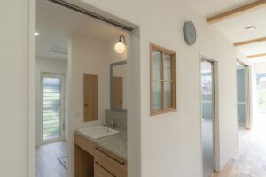 【コラム】平屋と2階建て、将来を見据えてどちら選ぶ？